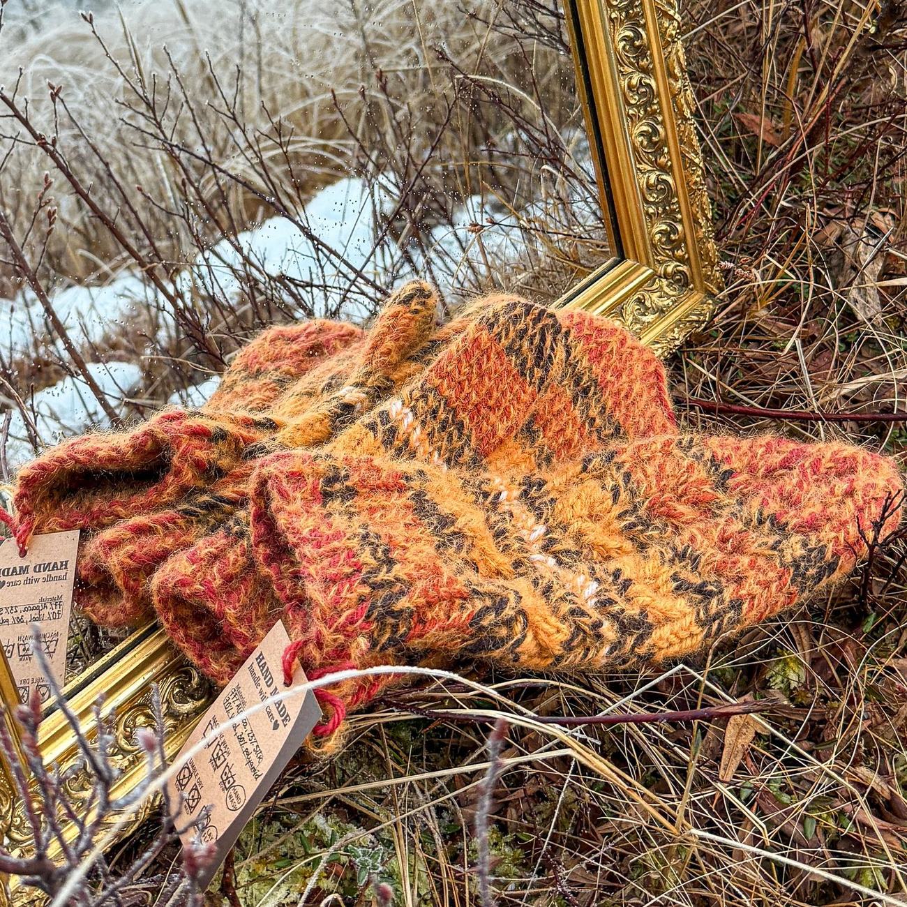 Wool & alpaca mittens, autumn colours, photo 3